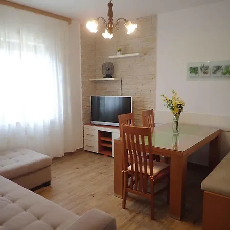 Seline/paklenica Riviera 36551 شقة سيلين