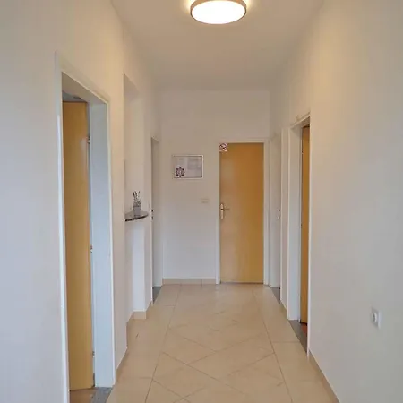 Apartamento Seline/paklenica Riviera 36551